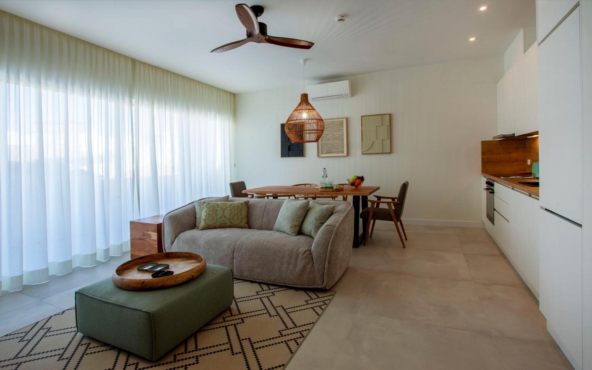 Casa Margo Aparthotel *